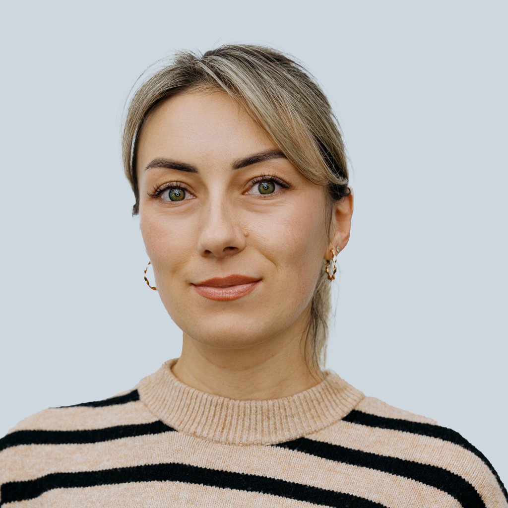 Виктория Николова